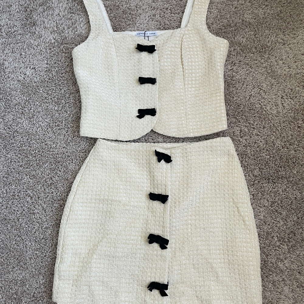 Kendall Lane Cream Tweed Bow Set